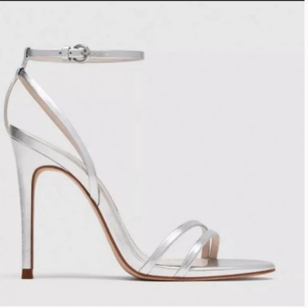 New: Zara Laminated Strappy Sandal Heel. Size 9